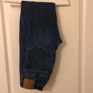 American Eagle Men’s jeans-30/32 straight fit